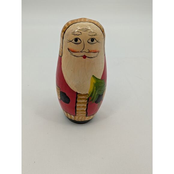 Vintage Hand painted Nesting Santa Dolls Tallest 4 Inches Tall 4 In All Holiday - Picture 3 of 8